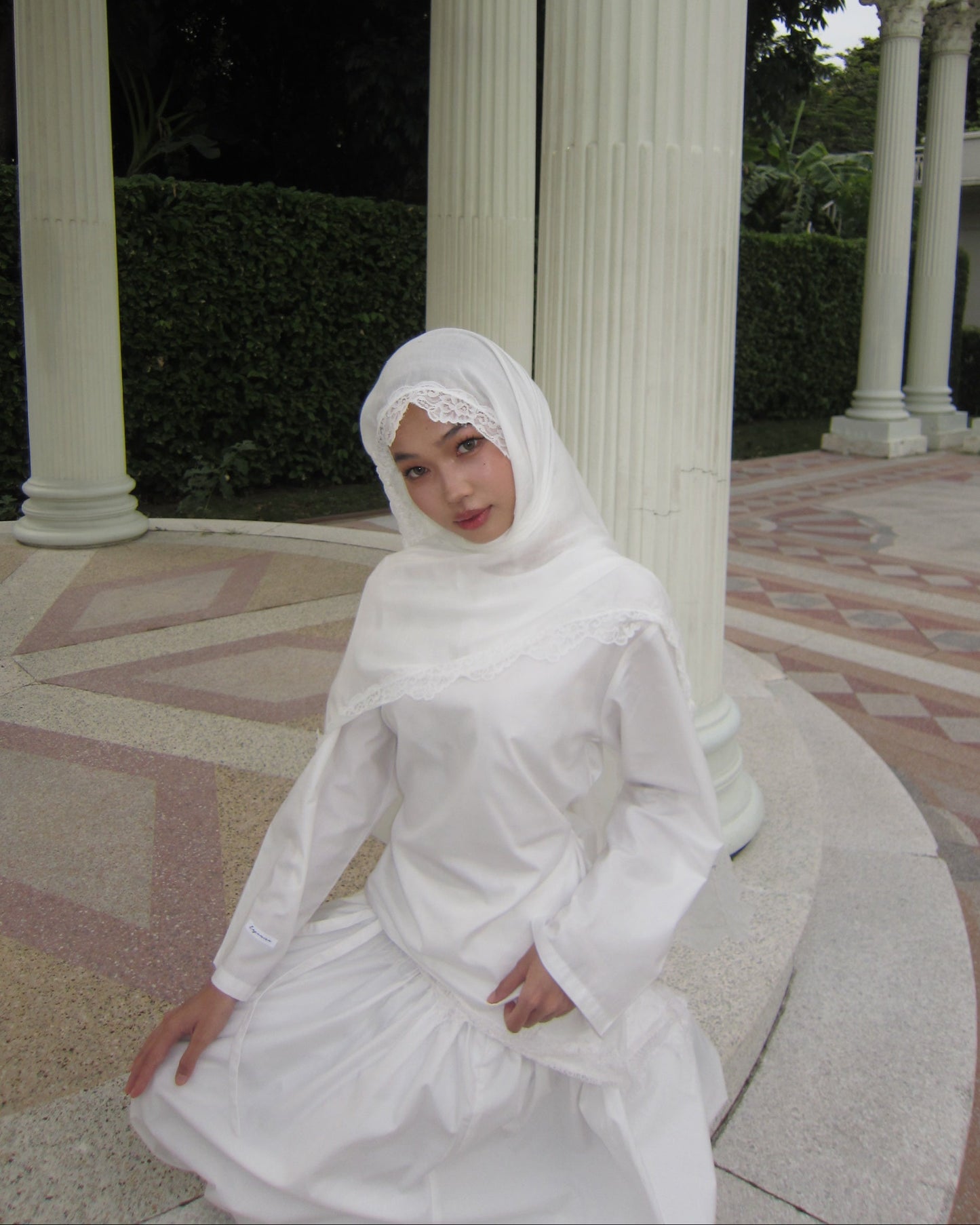 Modal Lace Hijab – Ivory