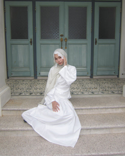 Modal Lace Hijab – Soft Olive