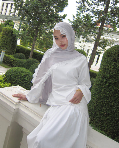 Modal Lace Hijab – Lavender Gray